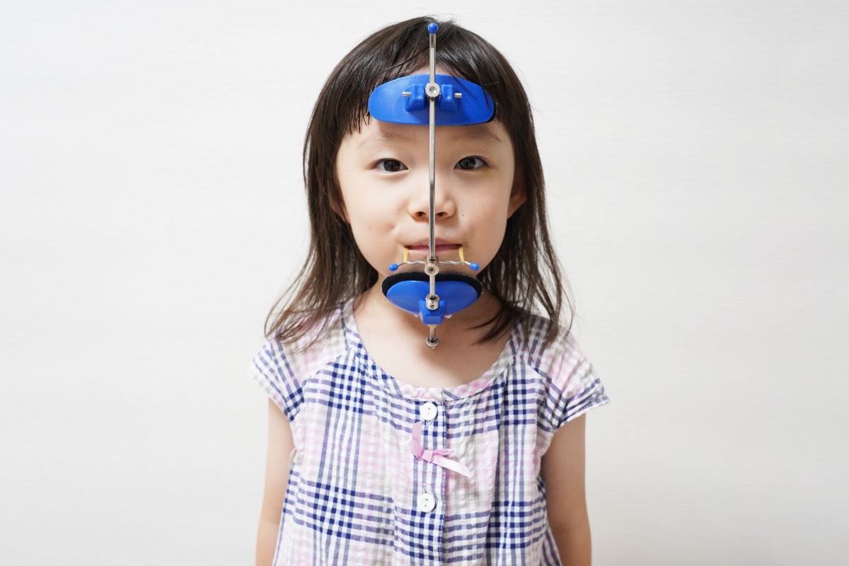 06小児矯正-フェイスマスク.jpg