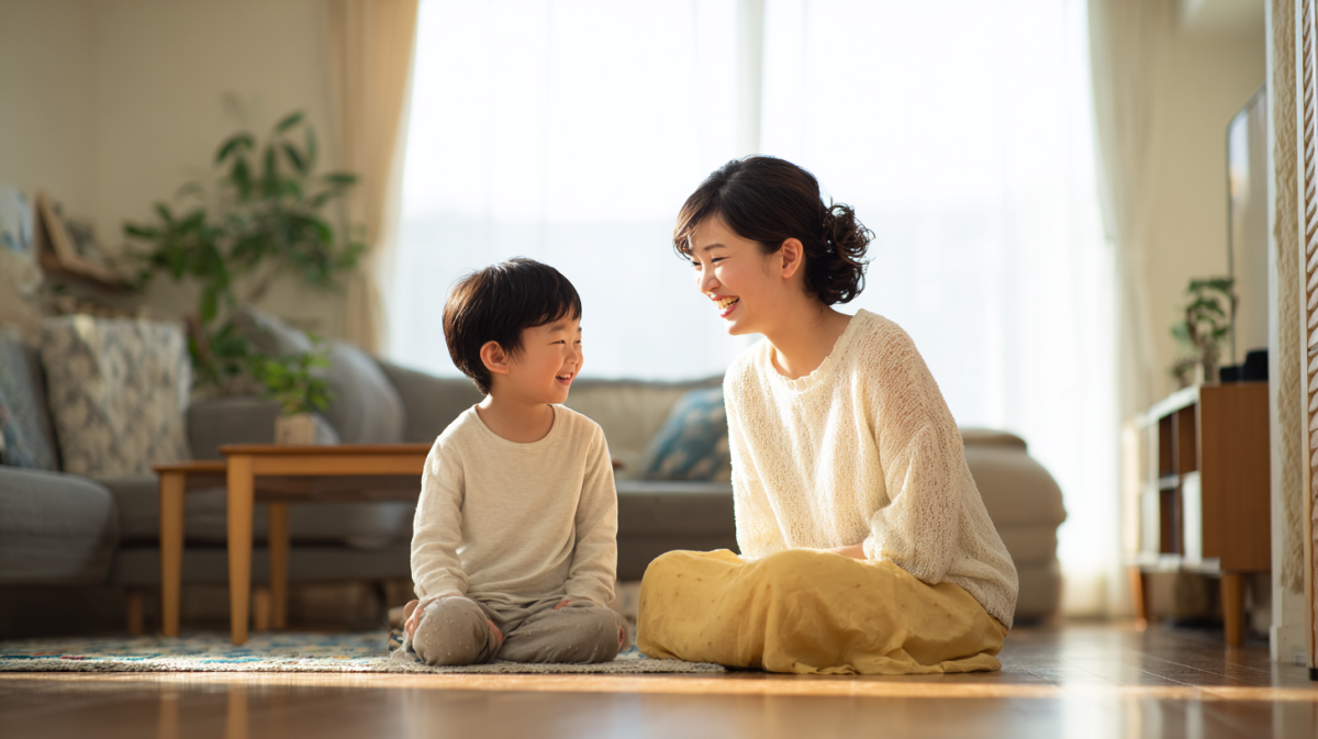 北広島市周辺での小児矯正を検討する親子が笑顔で過ごす、安心感のある温かい雰囲気のイメージ画像